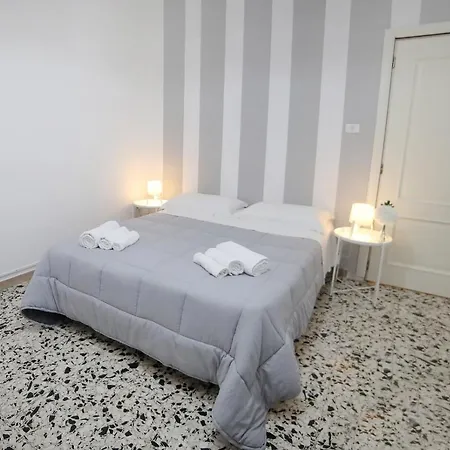 Casa Margherita * ナポリ